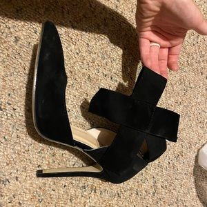 Black Bow Heels